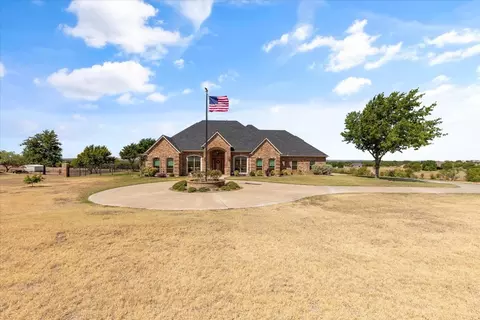 454 Aledo Creeks E Rd, Fort Worth, TX 76126