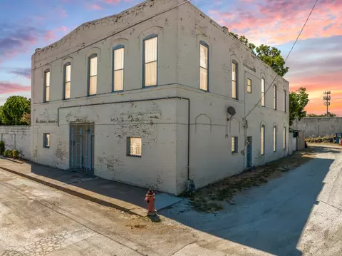213 W Gould St, Hillsboro, TX 76645