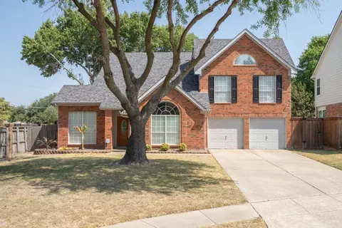 2301 Treyburn Ct, Plano, TX 75075