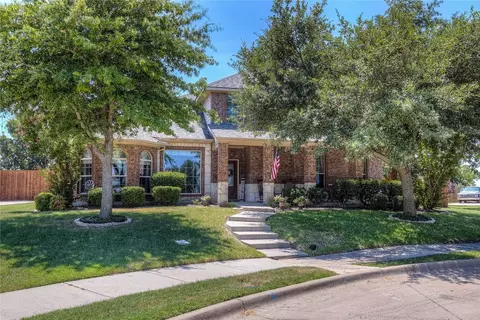 1821 Trail Dr, Rockwall, TX 75087