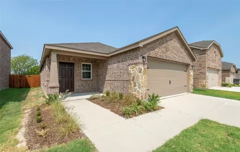 224 Lake Erie Dr, Princeton, TX 75407