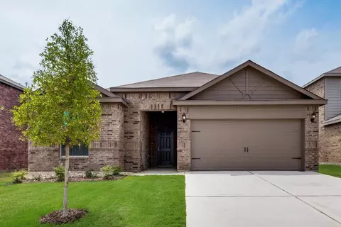 321 Donna Dr, Ferris, TX 75125