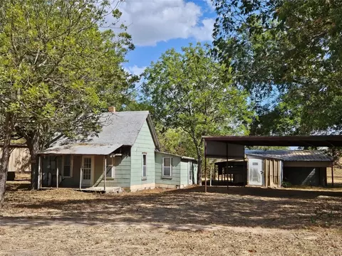 104 County Road 1242 Rd, Kopperl, TX 76652
