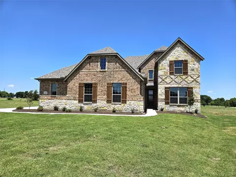 460 Magnolia Ct, Trenton, TX 75490