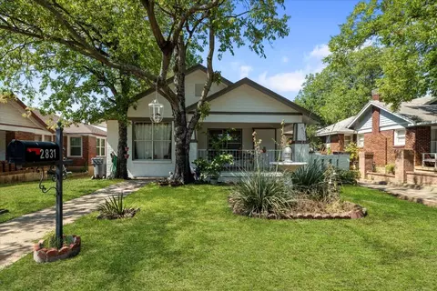 2831 Kingston St, Dallas, TX 75211