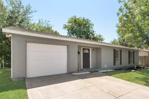 1416 Eastside Dr, Mesquite, TX 75149