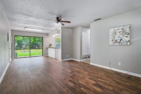 701 Dove Ln, Sherman, TX 75090