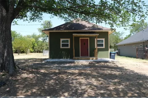 5209 Turner St, Fort Worth, TX 76105