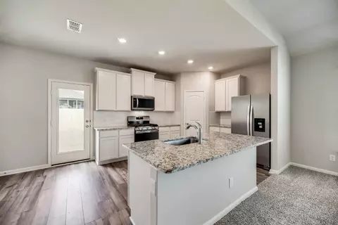2104 Hardwick Dr, Anna, TX 75409 photo 3
