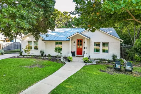 819 Brookhurst Dr, Richardson, TX 75080