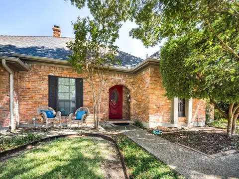 238 Canyon Valley Dr, Richardson, TX 75080