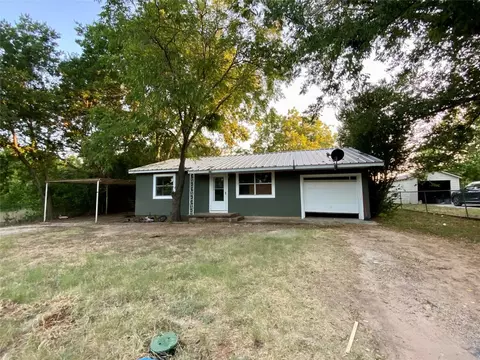 410 S Meridian, Iredell, TX 76649
