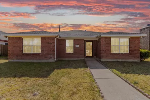 1111 Stanwyck Ave, Duncanville, TX 75137