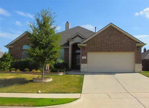 29 Stonegate Dr, Edgecliff Village, TX 76134