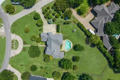 8661 Crestview Dr, Frisco, TX 75033