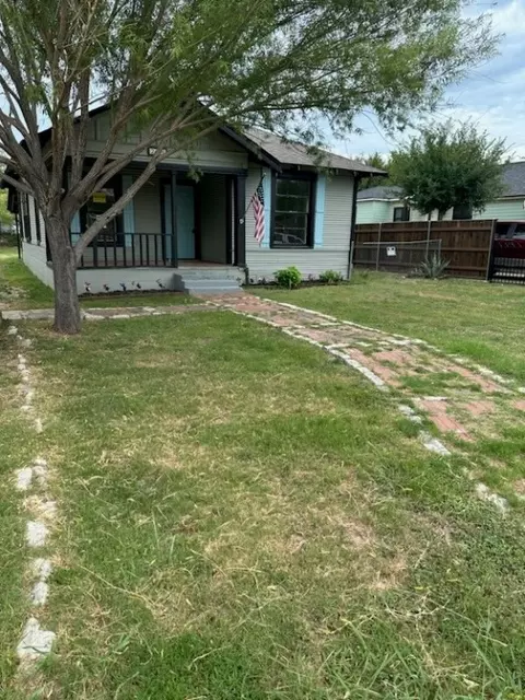 2418 Ingersoll St, Dallas, TX 75212