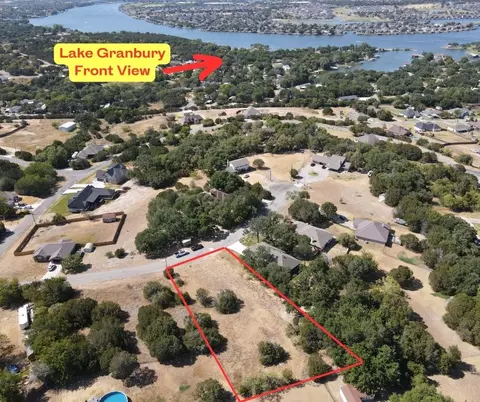 1205 Iowa Ct, Granbury, TX 76048