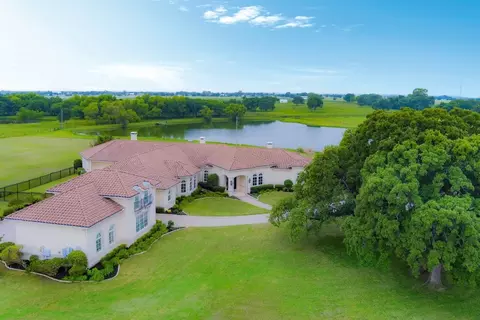 10285 A Zipper Rd, Pilot Point, TX 76258 photo 24