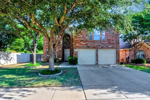 7807 Enchanted Isle Dr, Arlington, TX 76016