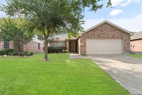 2011 Times Rd, Heartland, TX 75126