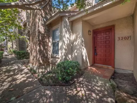3207 Elizabeth St #5A, Dallas, TX 75204