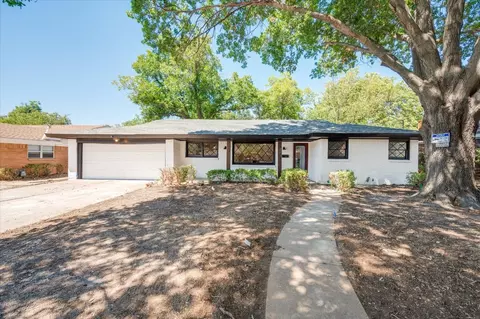 212 Revere Dr, Fort Worth, TX 76134