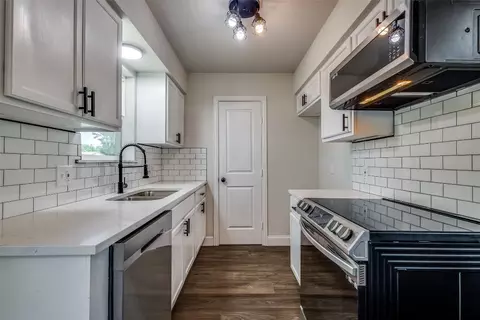 203 Southside Dr, Sanger, TX 76266
