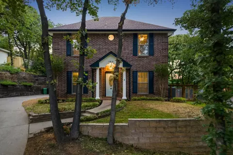 2816 Harvest Hill Dr, Grapevine, TX 76051