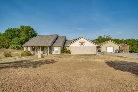 104 Greenoaks Cir, Waxahachie, TX 75165