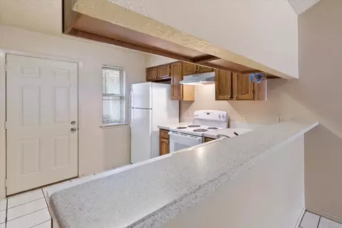 401 Augustine Dr, Euless, TX 76039 photo 7