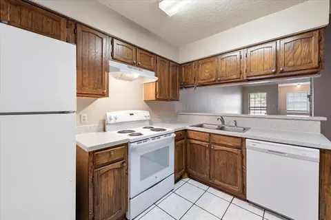 401 Augustine Dr, Euless, TX 76039 photo 9