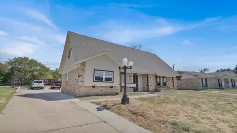 3518 Bob O Link Dr, Irving, TX 75062