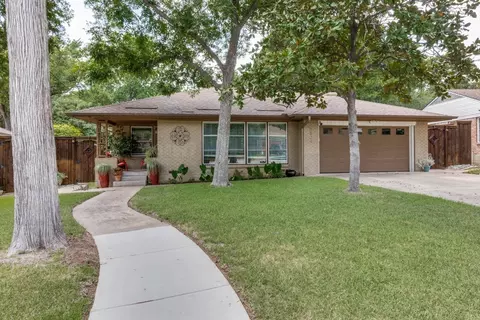 9821 Estacado Dr, Dallas, TX 75228