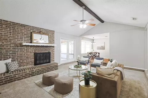 814 Rockwall Dr, Euless, TX 76039