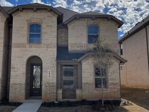 6828 Joelene Rae Dr, Arlington, TX 76001