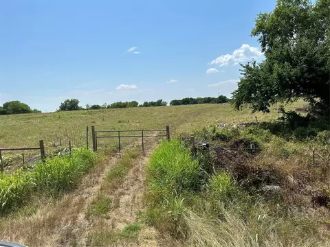 4627 Fm 2737, Lone Oak, TX 75453