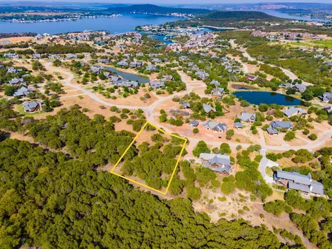 1500 Falls Creek Dr, Possum Kingdom Lake, TX 76449