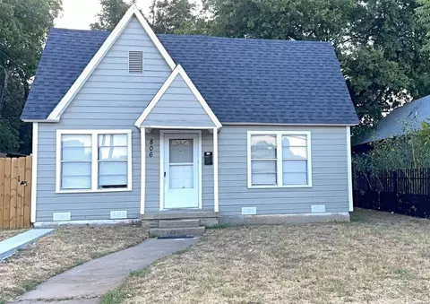 806 NW 14th St, Fort Worth, TX 76164