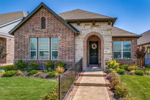 4805 Beaver Creek Dr, Arlington, TX 76005