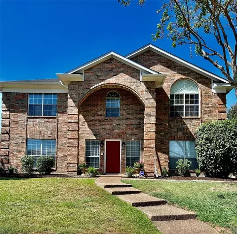3217 Riverview Dr, Mesquite, TX 75181