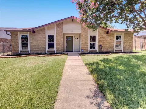 424 Via Altos, Mesquite, TX 75150