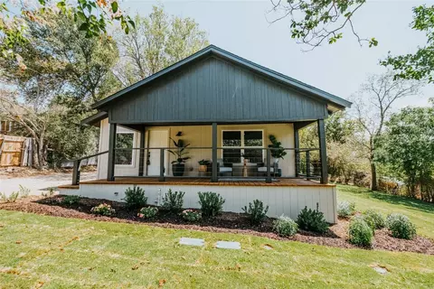 222 S Bagley St, Dallas, TX 75211
