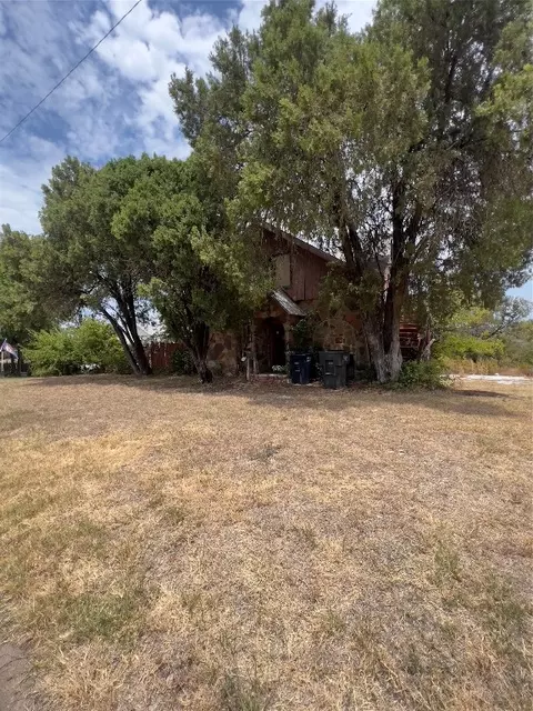 2802 NW 31st St, Fort Worth, TX 76106