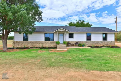 407 S 6th E St, Haskell, TX 79521