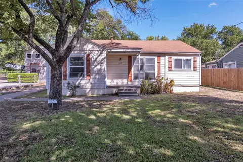 1619 Long Ave, River Oaks, TX 76114