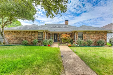 4100 Hideaway Ln, Plano, TX 75093