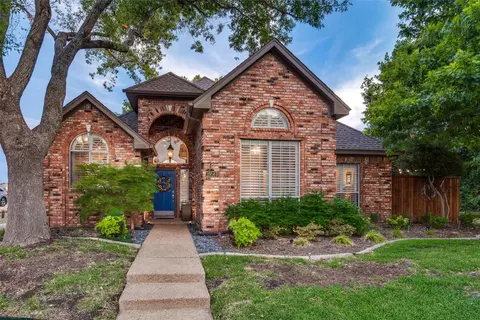 1956 Vantage Dr, Plano, TX 75075