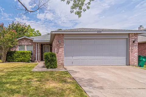 4510 Green Meadow Dr, Mckinney, TX 75070