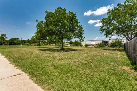 11271 Golden Triangle Cir, Fort Worth, TX 76244