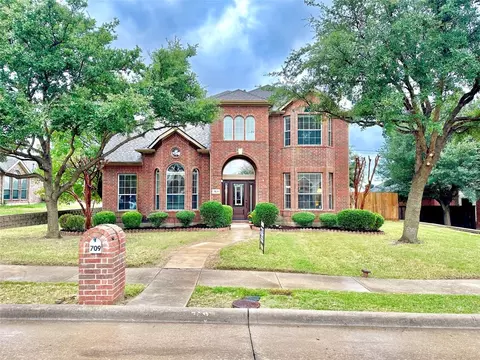 709 Monterey Dr, Rockwall, TX 75087